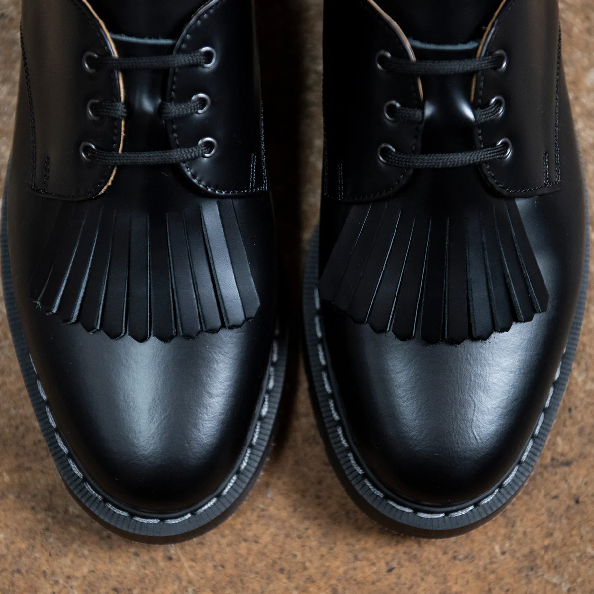 Black Hi-Shine Gibson Shoe & Shoe Kiltie - Image 6