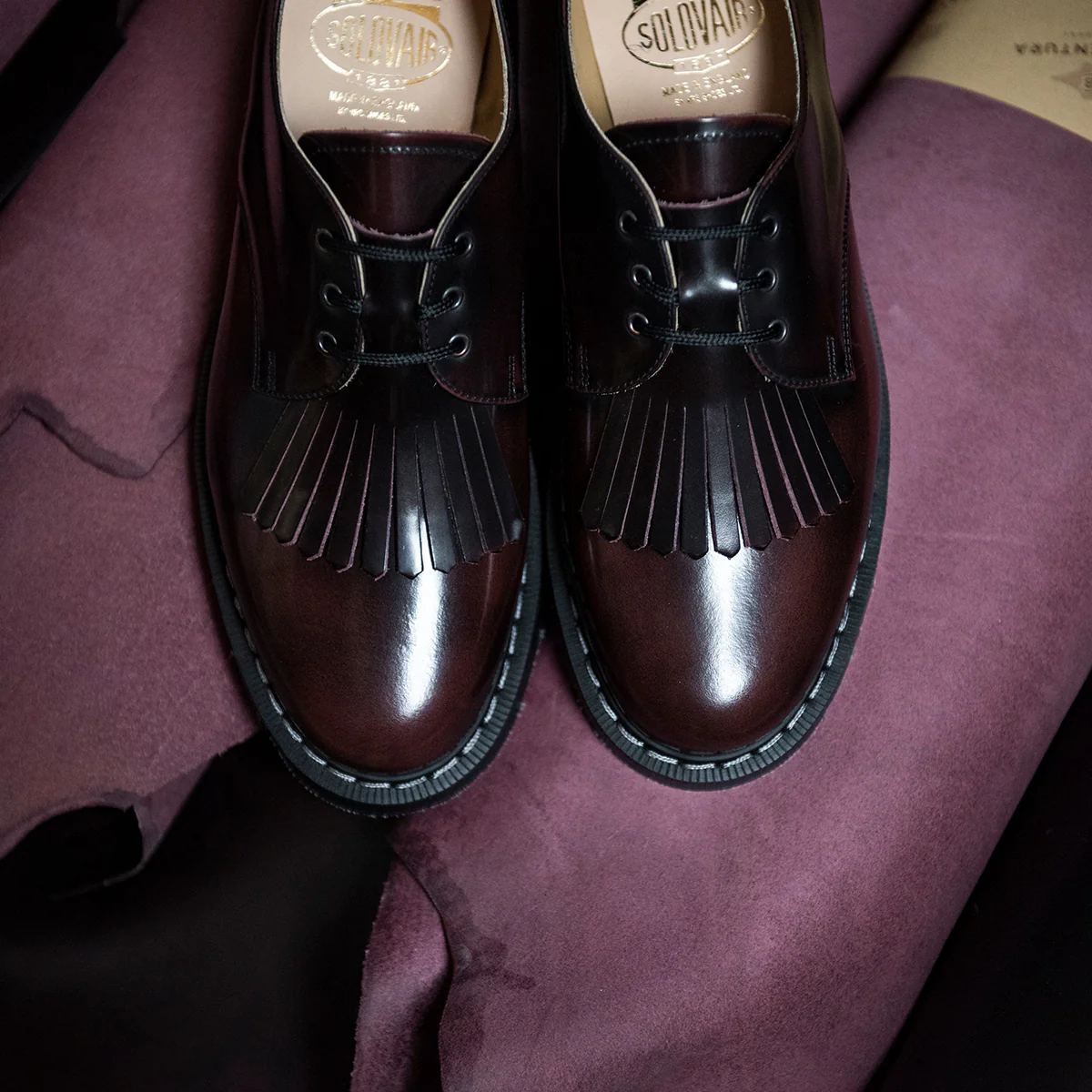 Burgundy Rub-Off Gibson Shoe & Shoe Kiltie - Image 4