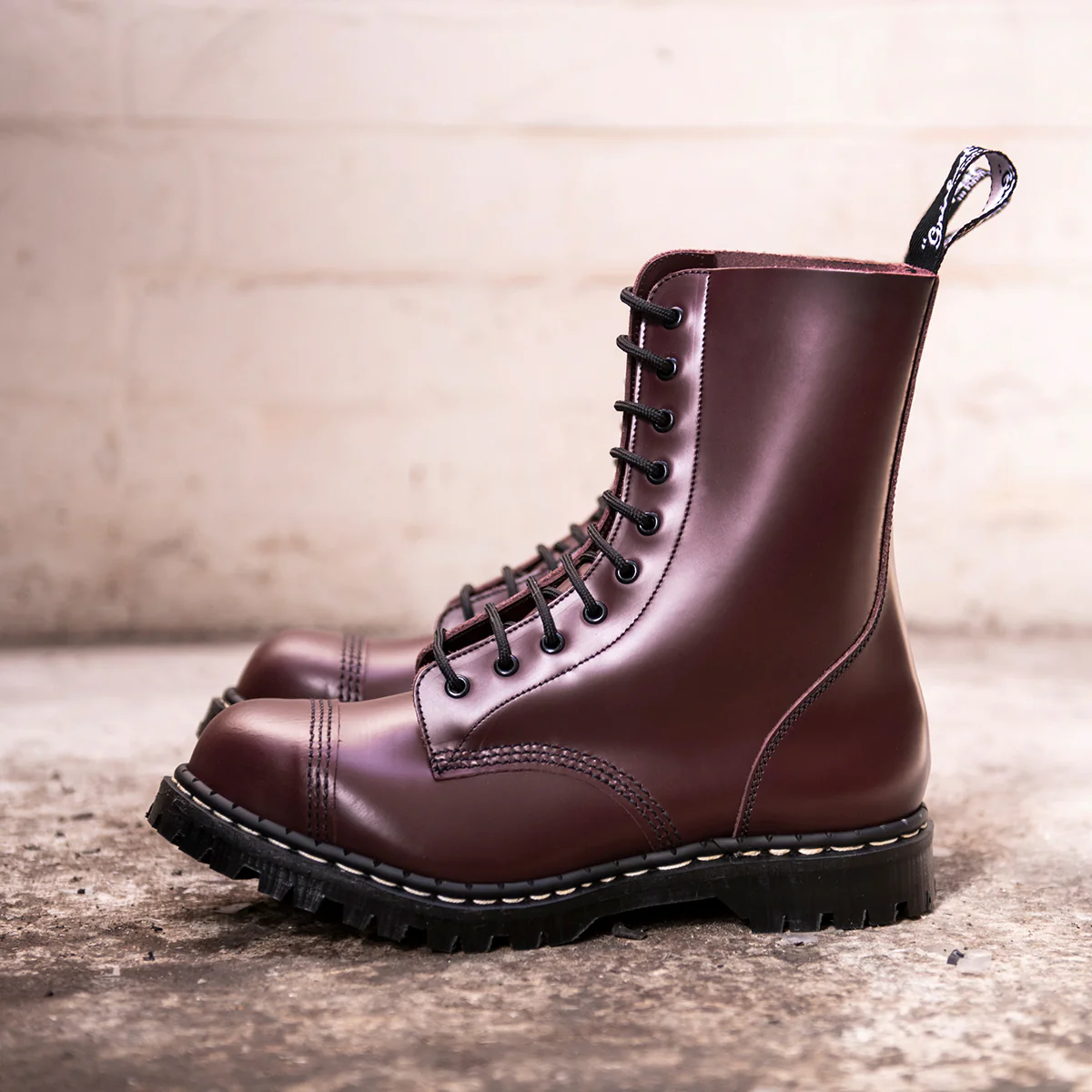 Oxblood Hi-Shine 10 Eye Steel Toe Capped Derby Boot - Image 4