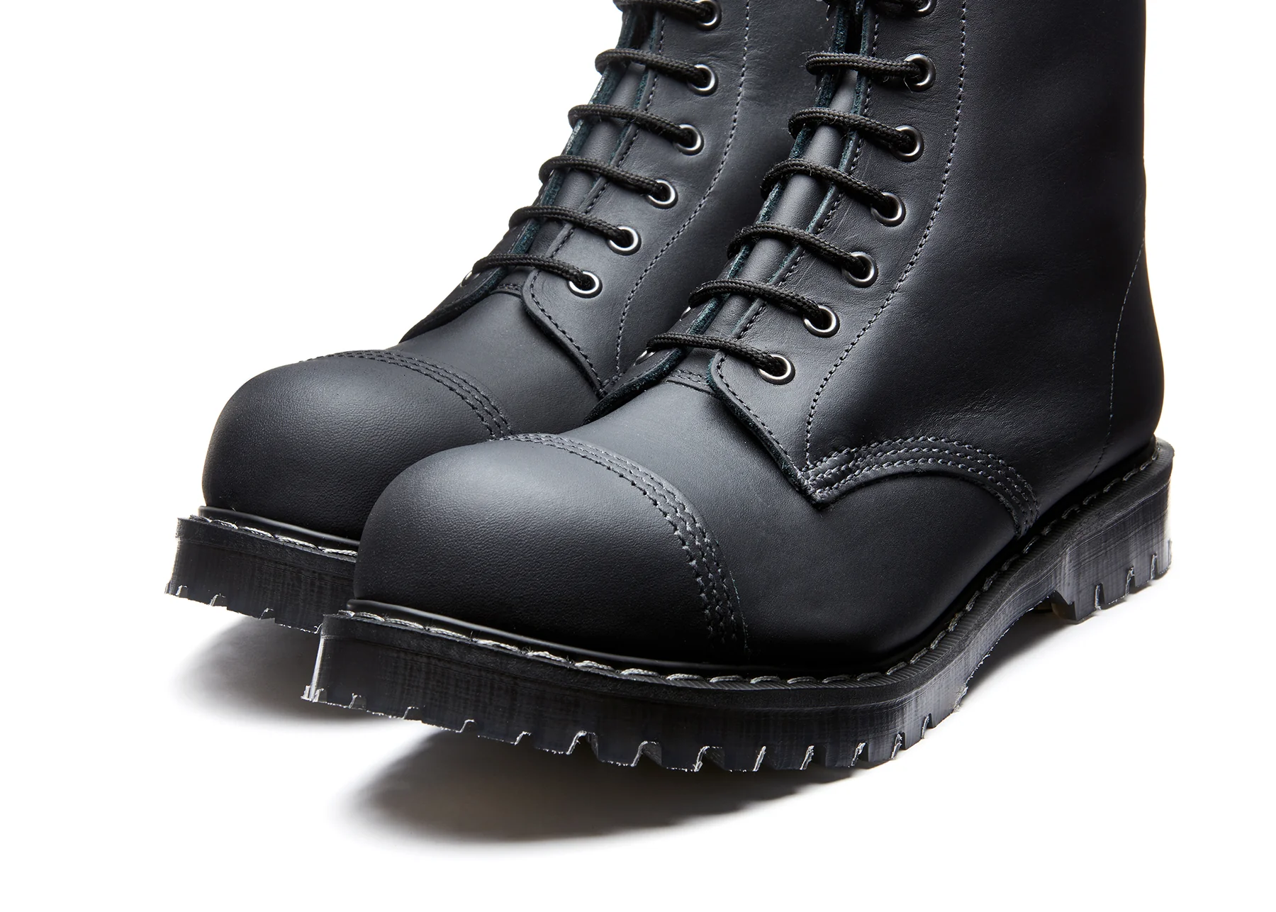 Black Greasy 8 Eye Steel Toe Derby Boot - Image 3