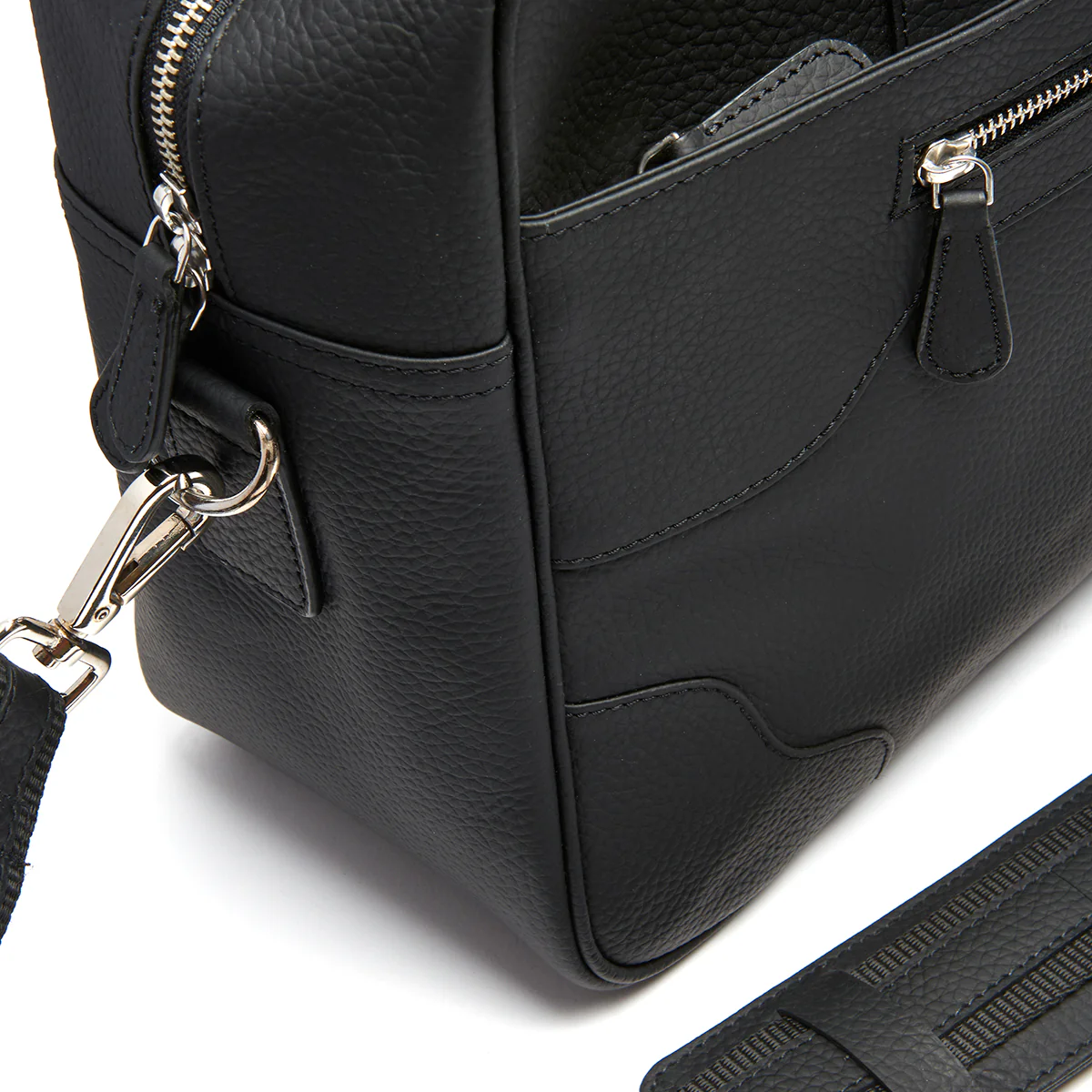 Travel Bag - Image 5