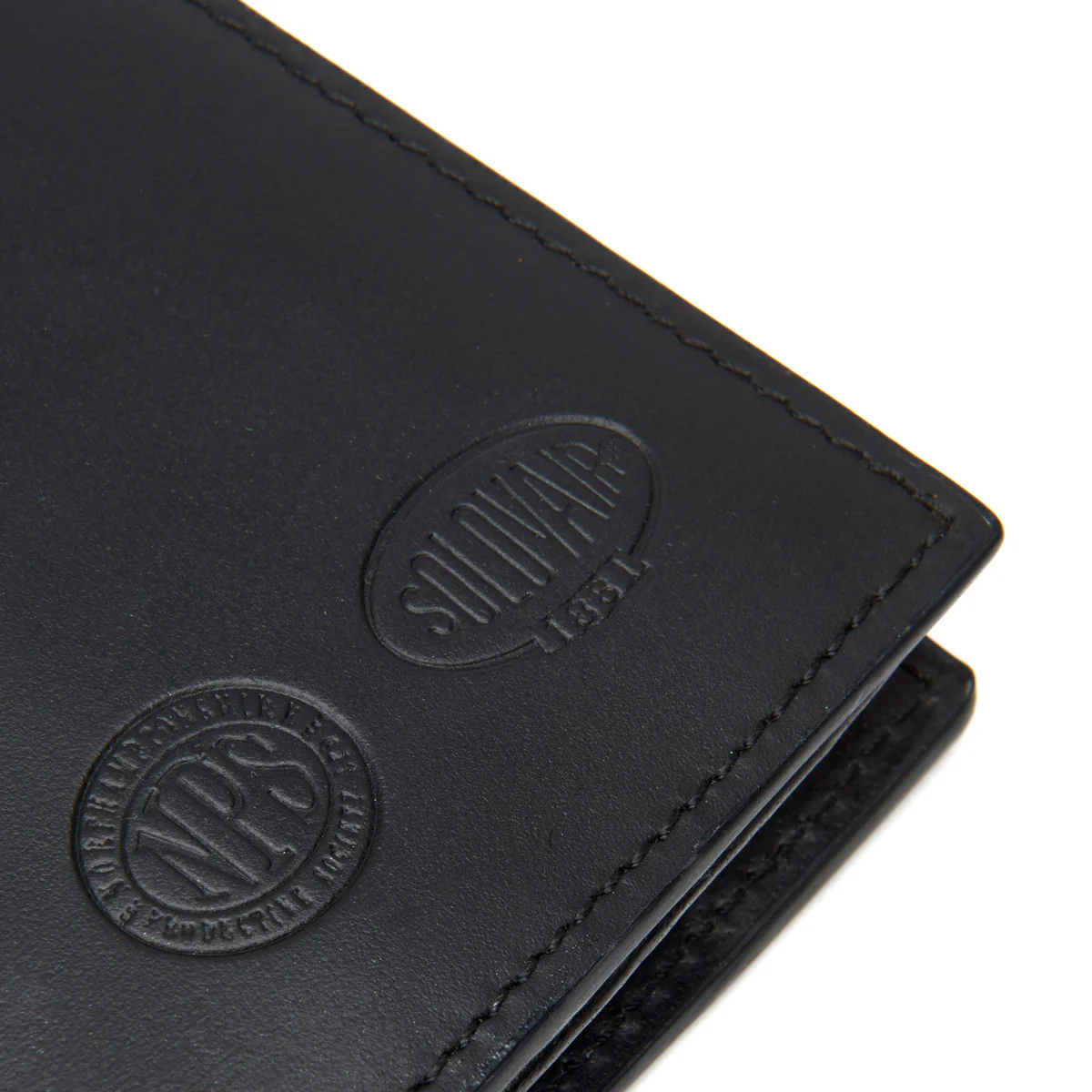Leather Bi Fold Wallet - Image 11